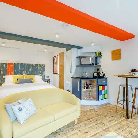 1 Bed In 78576 Prázdninový dům *